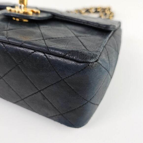 SOLD Chanel Vintage Square Classic Single Flap Bag Quilted Lambskin Mini - Picture 10 of 13